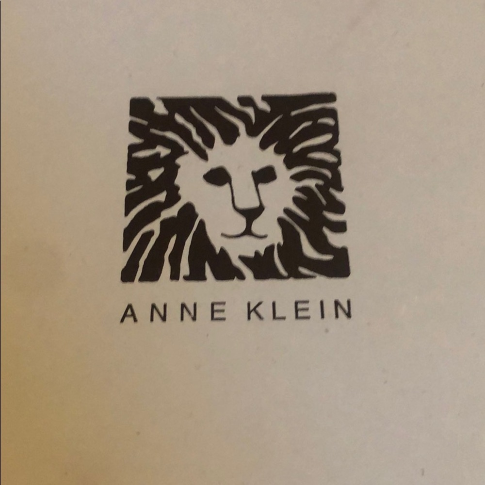Anne Klein light wear!!